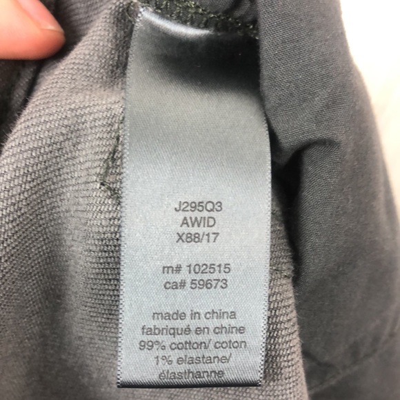 JOHN VARVATOS SKINNY BUTTON FLY JEAN - Picture 8 of 8